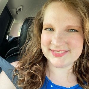 Meet your Posher, Annie